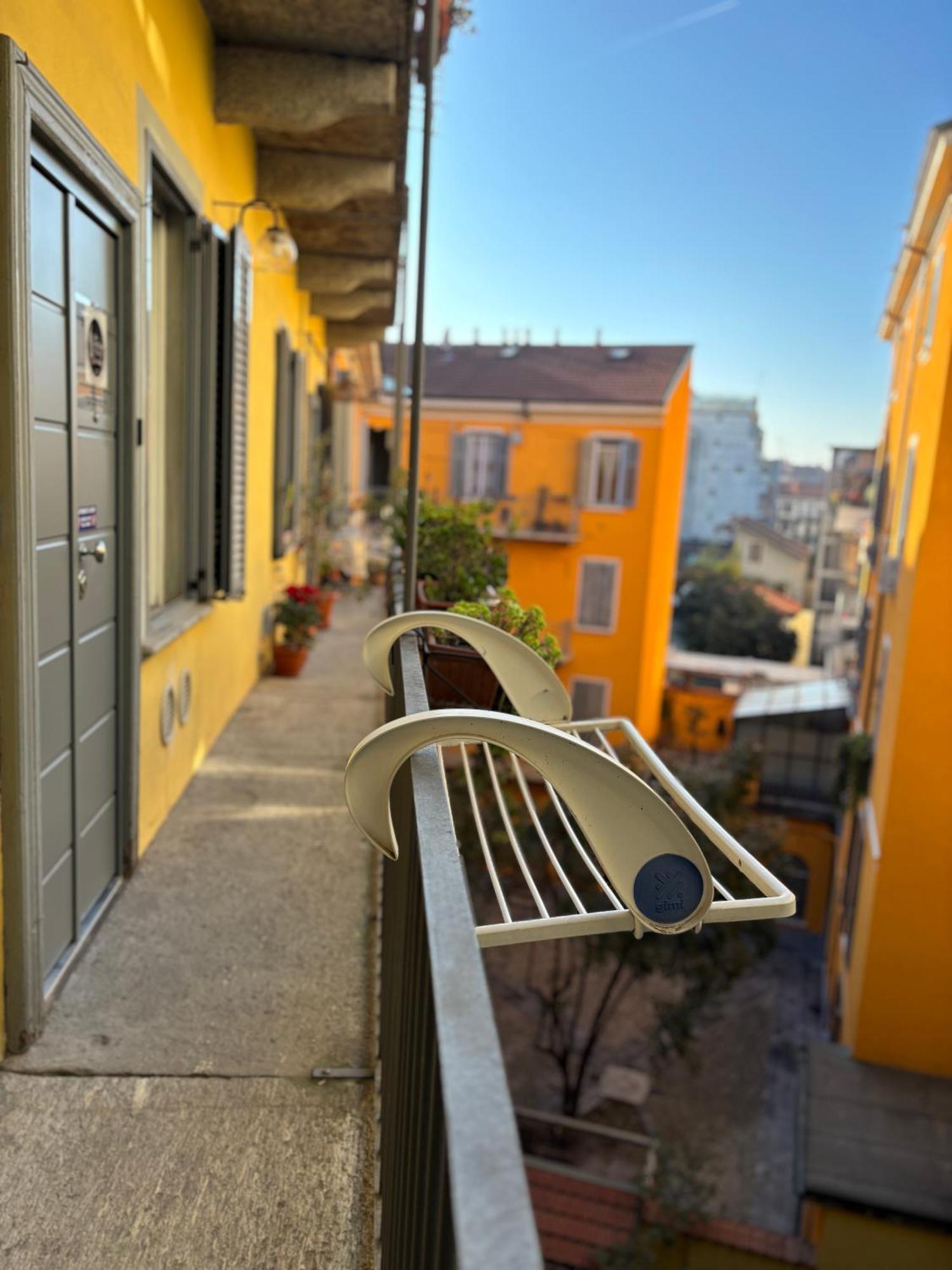La Vecchia Milano-Les Nubles Vannucci - Il Ballatoio E Il Cortile ภายนอก รูปภาพ